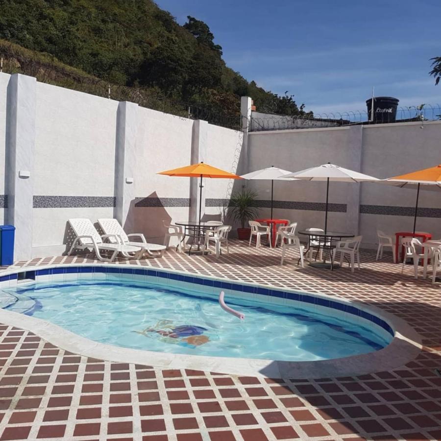 Hotel Emperador Barbosa  Exterior foto